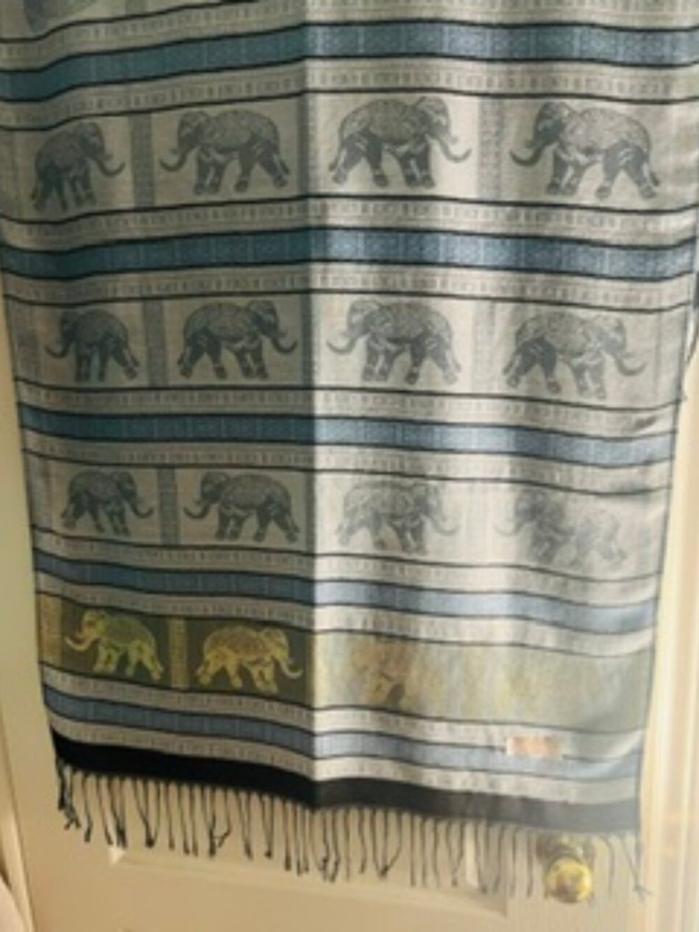 Stunning 100% Cashmere Elephant Pattern Pashmina Scarf